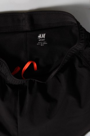 Дамски къс панталон H&M Sport, Размер XS, Цвят Черен, Цена 8,99 лв.