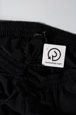 Pantaloni scurți de femei ONLY, Mărime L, Culoare Negru, Preț 30,99 Lei