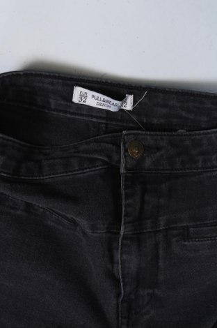 Pantaloni scurți de femei Pull&Bear, Mărime XXS, Culoare Gri, Preț 16,99 Lei