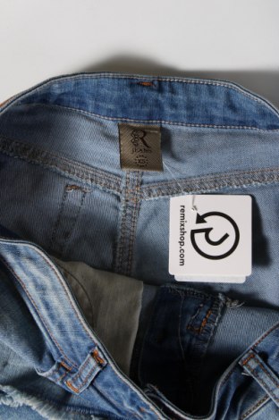 Dámské kraťasy  R Jeans by Rinascimento, Velikost M, Barva Modrá, Cena  265,00 Kč