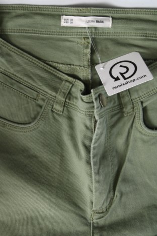 Pantaloni scurți de femei Sfera, Mărime M, Culoare Verde, Preț 27,99 Lei