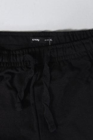 Pantaloni scurți de femei Sinsay, Mărime XL, Culoare Negru, Preț 26,99 Lei