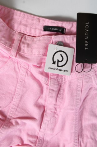 Damen Shorts Trendyol, Größe M, Farbe Rosa, Preis 21,99 €