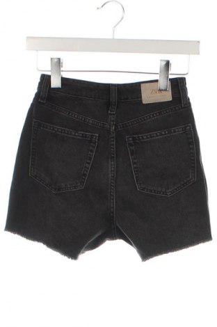 Damen Shorts Zara, Größe XXS, Farbe Schwarz, Preis 3,99 €