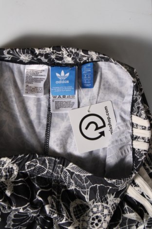 Női leggings Adidas Originals, Méret M, Szín Sokszínű, Ár 4 399 Ft