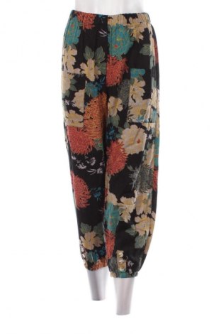 Pantaloni de femei, Mărime M, Culoare Multicolor, Preț 48,99 Lei