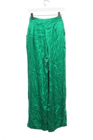 Damenhose, Größe XS, Farbe Grün, Preis € 15,99