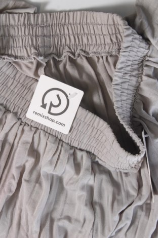 Damenhose, Größe L, Farbe Grau, Preis € 14,49