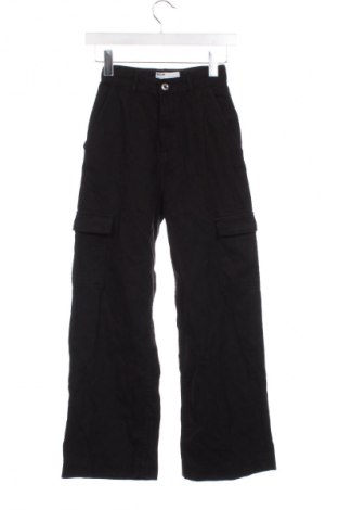 Pantaloni de femei Bershka, Mărime XXS, Culoare Negru, Preț 95,99 Lei