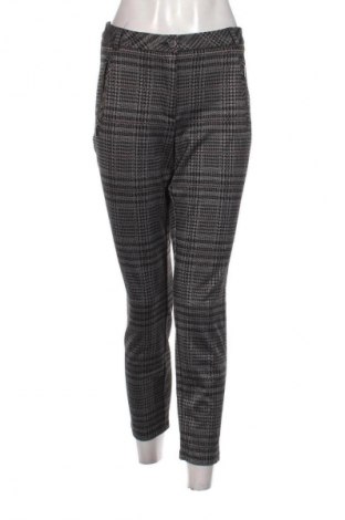 Pantaloni de femei Christian Berg, Mărime M, Culoare Multicolor, Preț 39,99 Lei