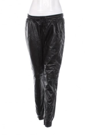 Damenhose Ed.it.ed, Größe M, Farbe Schwarz, Preis 6,49 €