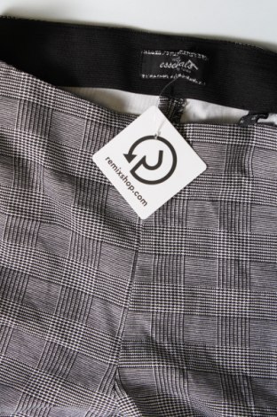 Damenhose Essentials by Tchibo, Größe M, Farbe Mehrfarbig, Preis 6,49 €