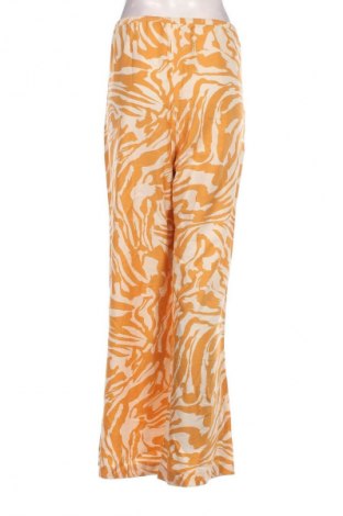 Pantaloni de femei H&M, Mărime L, Culoare Multicolor, Preț 33,99 Lei