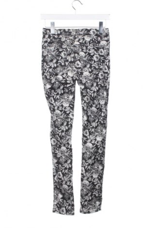 Pantaloni de femei H&M, Mărime XS, Culoare Multicolor, Preț 36,99 Lei