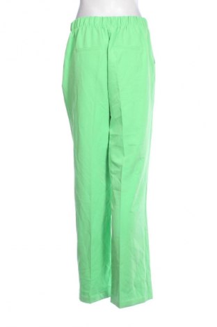 Pantaloni de femei Lola Liza, Mărime M, Culoare Verde, Preț 33,99 Lei