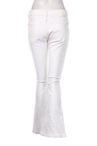 Pantaloni de femei Mango, Mărime M, Culoare Alb, Preț 28,99 Lei