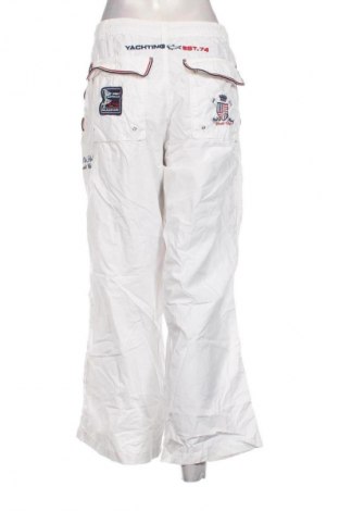 Pantaloni de femei Paul & Shark, Mărime L, Culoare Alb, Preț 147,30 Lei