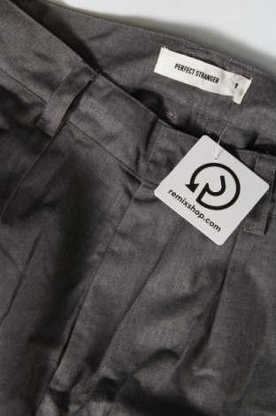 Damenhose Perfect Stranger, Größe S, Farbe Grau, Preis 8,99 €