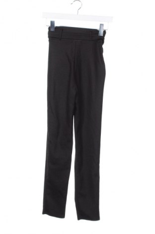 Pantaloni de femei Pretty Little Thing, Mărime XXS, Culoare Negru, Preț 44,99 Lei