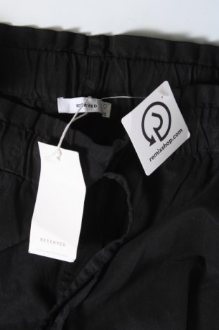 Damenhose Reserved, Größe XS, Farbe Schwarz, Preis 15,99 €