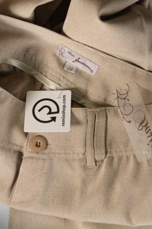 Damenhose Stradivarius, Größe M, Farbe Beige, Preis € 15,49