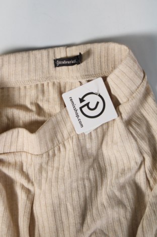 Damenhose Stradivarius, Größe XS, Farbe Beige, Preis € 20,29