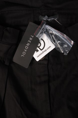 Damenhose Trendyol, Größe L, Farbe Schwarz, Preis € 18,49