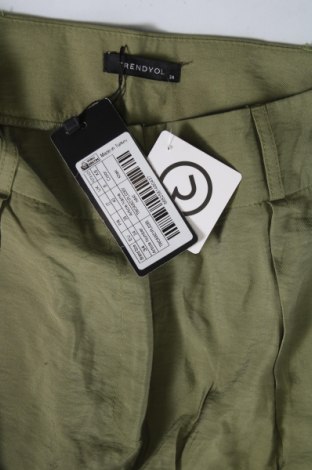 Damenhose Trendyol, Größe XS, Farbe Grün, Preis € 33,49