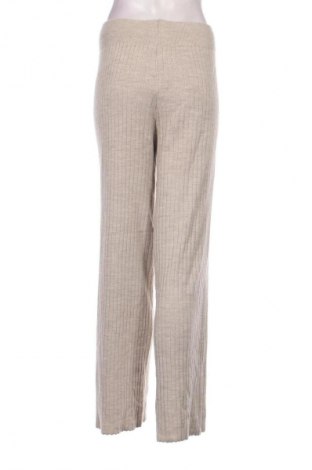 Pantaloni de femei Trendyol, Mărime S, Culoare Bej, Preț 73,99 Lei