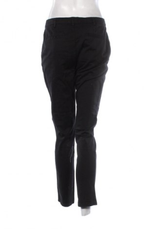 Pantaloni de femei United Colors Of Benetton, Mărime M, Culoare Negru, Preț 167,99 Lei