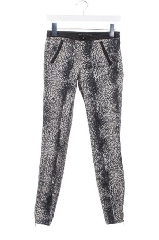 Pantaloni de femei Zara Trafaluc, Mărime XS, Culoare Multicolor, Preț 37,99 Lei