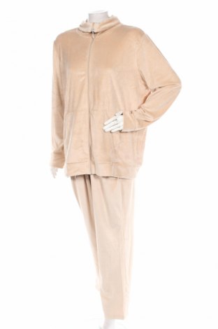 Дамски поларен екип Esmara, Größe XL, Farbe Beige, Preis € 33,99