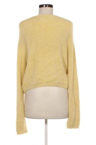 Damenpullover Pull&Bear, Größe M, Farbe Gelb, Preis 10,99 €