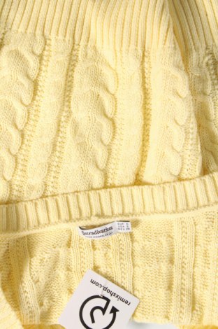 Damski sweter Stradivarius, Rozmiar S, Kolor Żółty, Cena 41,99 zł