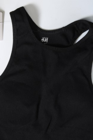 Дамски спортен топ H&M Sport, Размер XS, Цвят Черен, Цена 28,50 лв.