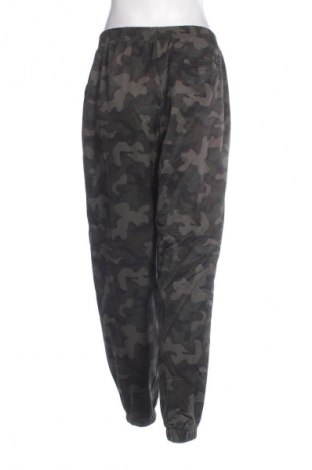 Pantaloni trening de femei ZxZanerobe, Mărime M, Culoare Multicolor, Preț 38,99 Lei