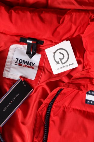 Geacă de femei Tommy Jeans, Mărime S, Culoare Roșu, Preț 1.253,99 Lei