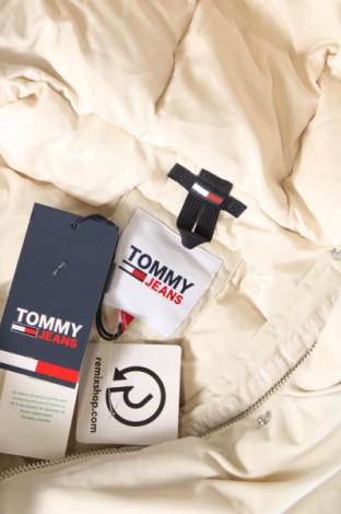 Γυναικείο μπουφάν Tommy Jeans, Μέγεθος L, Χρώμα Εκρού, Τιμή 153,99 €