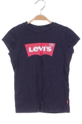 Детска тениска Levi's, Размер 5-6y/ 116-122 см, Цвят Син, Цена 28,80 лв.