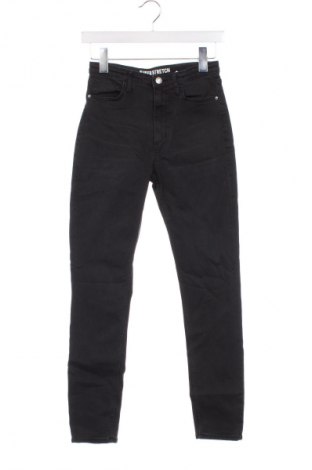 Dziecięce jeansy H&M, Rozmiar 11-12y/ 152-158 cm, Kolor Czarny, Cena 61,99 zł