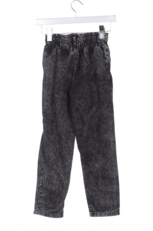 Kinderjeans H&M, Größe 8-9y/ 134-140 cm, Farbe Schwarz, Preis 16,37 €