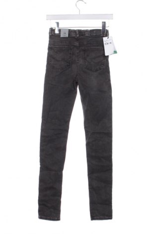 Kinderjeans Ltb, Größe 14-15y/ 168-170 cm, Farbe Grau, Preis € 5,99