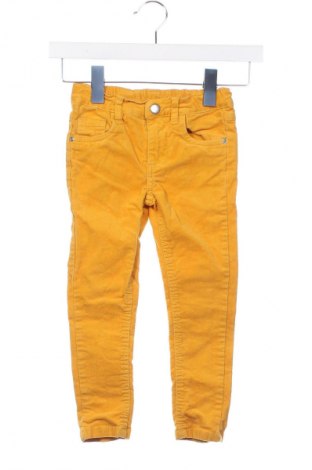 Kinder Cordhose, Größe 4-5y/ 110-116 cm, Farbe Gelb, Preis € 8,49