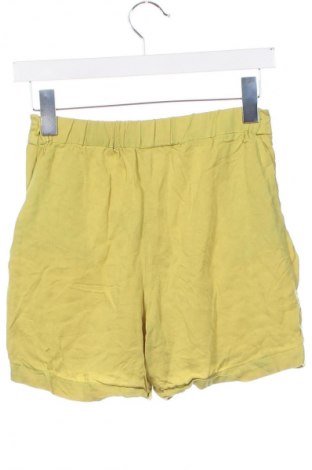 Kinder Shorts, Größe 11-12y/ 152-158 cm, Farbe Grün, Preis 4,79 €