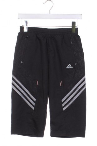 Dětské krátké kalhoty  Adidas, Velikost 11-12y/ 152-158 cm, Barva Černá, Cena  139,00 Kč