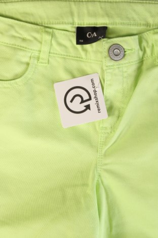 Kinder Shorts C&A, Größe 11-12y/ 152-158 cm, Farbe Grün, Preis 4,49 €