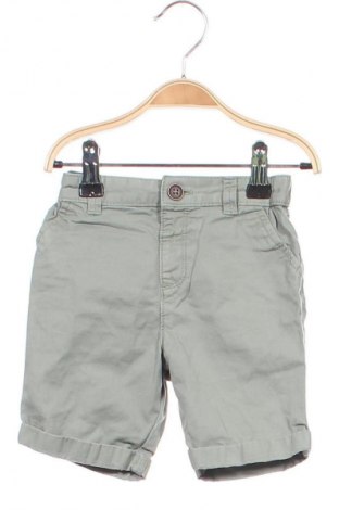 Kinder Shorts F&F, Größe 18-24m/ 86-98 cm, Farbe Grün, Preis 5,49 €