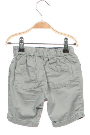 Kinder Shorts F&F, Größe 18-24m/ 86-98 cm, Farbe Grün, Preis € 4,99