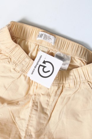 Kinder Shorts H&M, Größe 4-5y/ 110-116 cm, Farbe Gelb, Preis 4,99 €