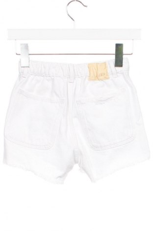 Kinder Shorts Zara, Größe 7-8y/ 128-134 cm, Farbe Weiß, Preis 9,72 €